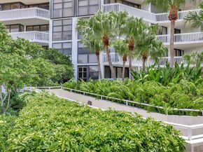 1000 ISLAND Blvd 302, Aventura FL 33160