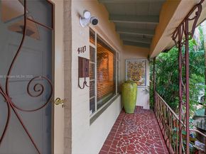 4187 S Le Jeune Rd, Miami FL 33133