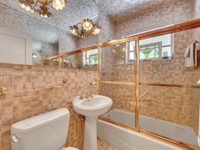 4187 S Le Jeune Rd, Miami FL 33133