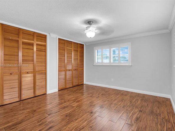 8860 NW 15th St, Pembroke Pines FL 33024