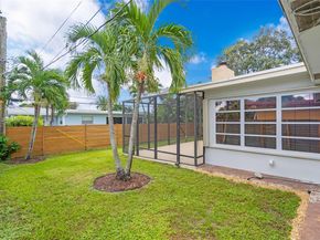 8860 NW 15th St, Pembroke Pines FL 33024