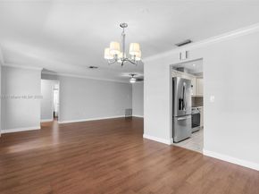 8860 NW 15th St, Pembroke Pines FL 33024