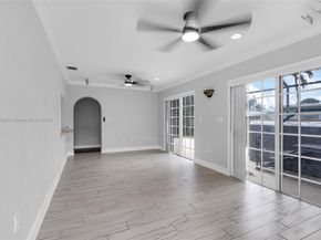 8860 NW 15th St, Pembroke Pines FL 33024