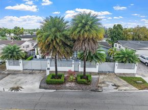 12721 SW 47th St, Miami FL 33175