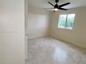 15254 SW 109th St, Miami FL 33196