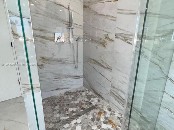 15254 SW 109th St, Miami FL 33196