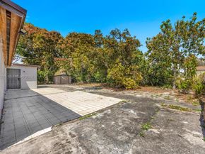 3853 NW 209th St, Miami Gardens FL 33055