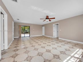 3853 NW 209th St, Miami Gardens FL 33055