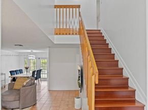 1051 SW 95th Ter, Pembroke Pines FL 33025