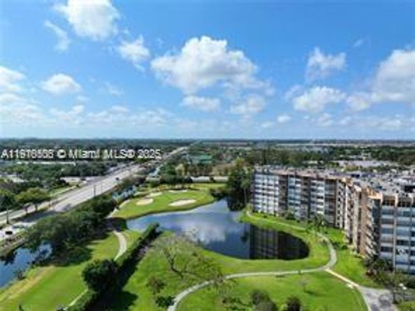 1300 Saint Charles Pl L12, Pembroke Pines FL 33026