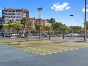 1300 Saint Charles Pl L12, Pembroke Pines FL 33026