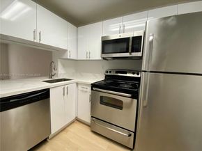 9350 Fontainebleau Blvd 609, Miami FL 33172