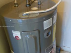 9721 Sunrise Lakes Blvd 108, Sunrise FL 33322