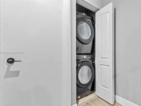 7068 Woodmont Ave, Tamarac FL 33321