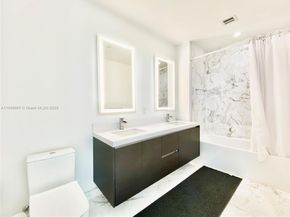 851 NE 1st Ave 2802, Miami FL 33132