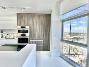 851 NE 1st Ave 2802, Miami FL 33132