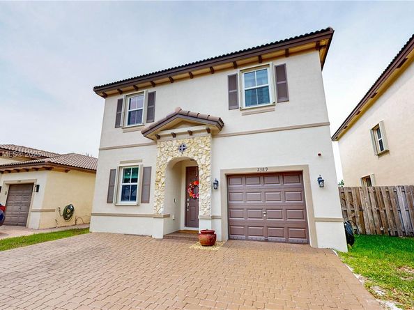 2389 NE 4th St, Homestead FL 33033