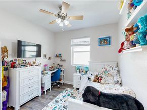 2389 NE 4th St, Homestead FL 33033