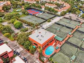 620 Tennis Club Dr 306, Fort Lauderdale FL 33311