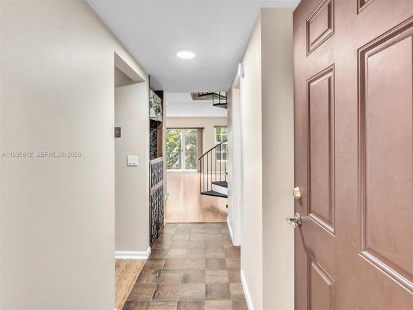 620 Tennis Club Dr 306, Fort Lauderdale FL 33311