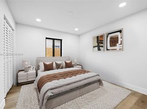 230 NE 43rd St, Oakland Park FL 33334