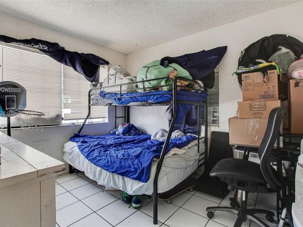 1785 NW 67th St, Miami FL 33147