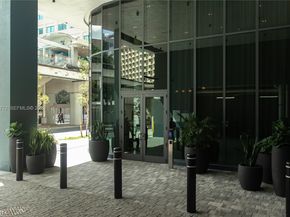 121 NE 5th St 2411, Miami FL 33132