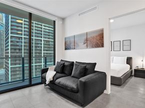 121 NE 5th St 2411, Miami FL 33132