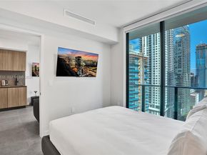 121 NE 5th St 2411, Miami FL 33132