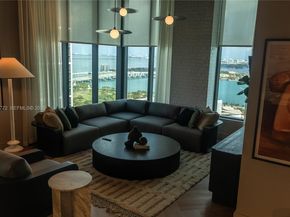 121 NE 5th St 2411, Miami FL 33132