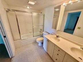 2305 Lucaya Ln H1, Coconut Creek FL 33066