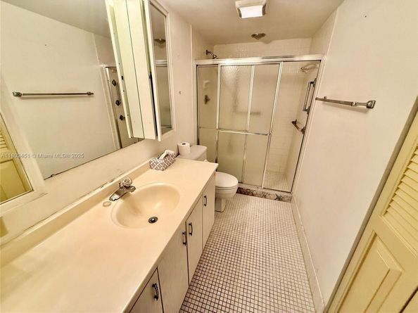 2305 Lucaya Ln H1, Coconut Creek FL 33066