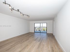 2215 Cypress Island Dr 608, Pompano Beach FL 33069