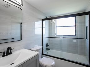 2215 Cypress Island Dr 608, Pompano Beach FL 33069