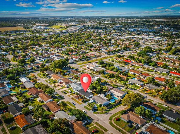 11035 SW 155th Ter, Miami FL 33157