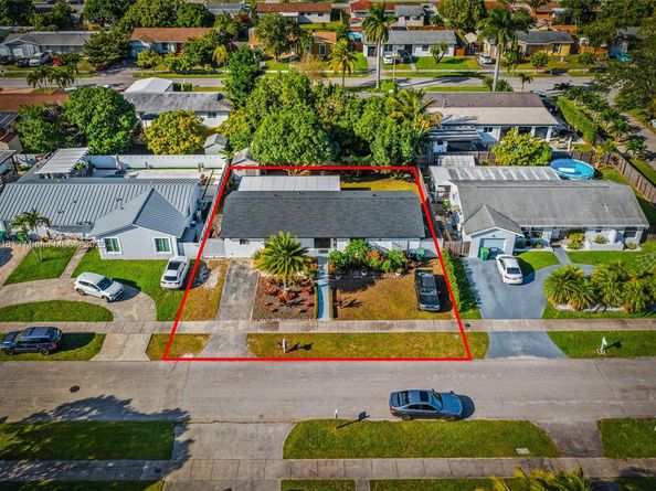11035 SW 155th Ter, Miami FL 33157