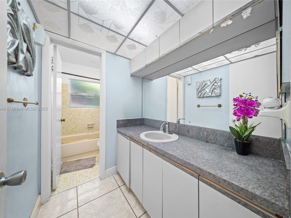11035 SW 155th Ter, Miami FL 33157