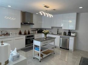 5740 SW 57th Way, Davie FL 33314