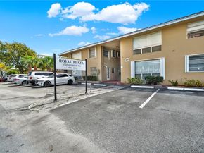 2864 NE 32nd St 7, Fort Lauderdale FL 33306