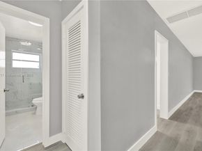 2864 NE 32nd St 7, Fort Lauderdale FL 33306