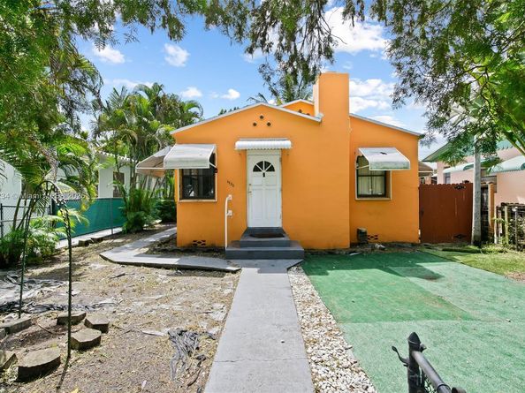 1932 Adams St, Hollywood FL 33020