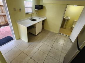 20120 NW 11th Ct, Miami Gardens FL 33169