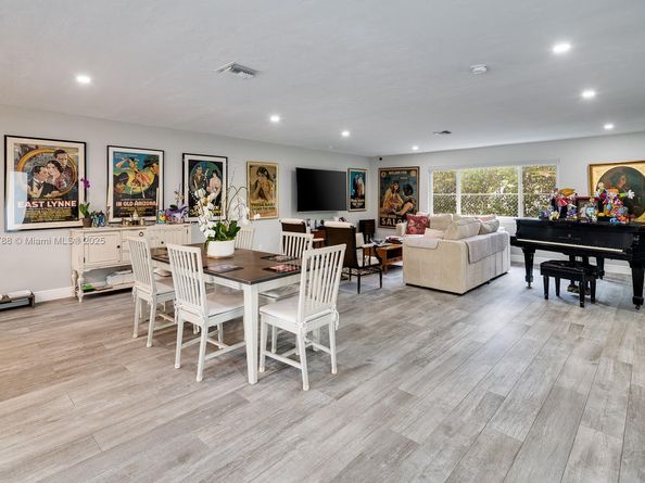 1551 Ancona Ave, Coral Gables FL 33146