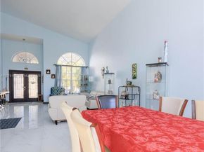 18438 NW 11th St, Pembroke Pines FL 33029