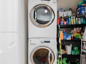 18438 NW 11th St, Pembroke Pines FL 33029