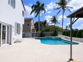 18438 NW 11th St, Pembroke Pines FL 33029