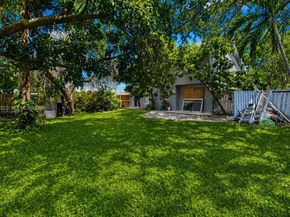 12113 NW 33rd St, Sunrise FL 33323