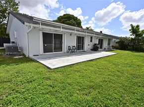 13931 SW 105th St, Miami FL 33186