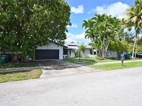 13931 SW 105th St, Miami FL 33186