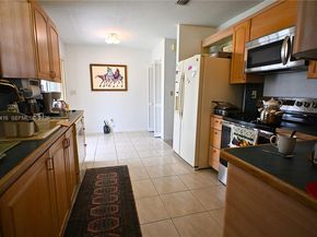 13931 SW 105th St, Miami FL 33186
